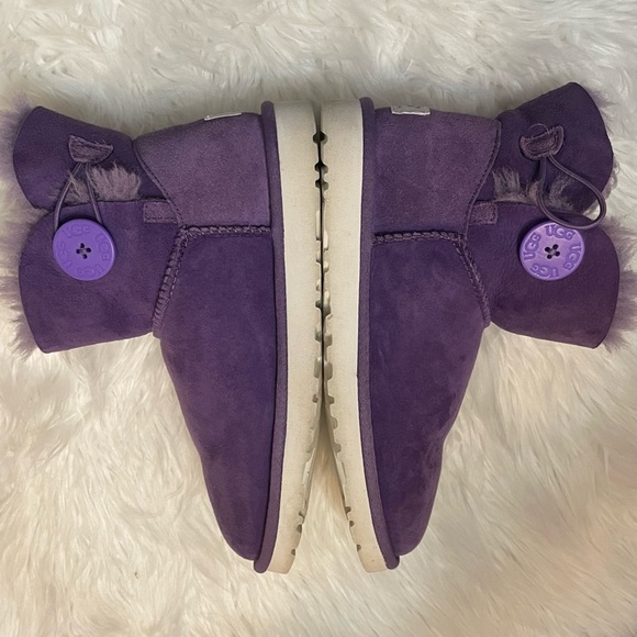 UGG Mini Bailey Button II in Purple Women Size 6 - Picture 8 of 11